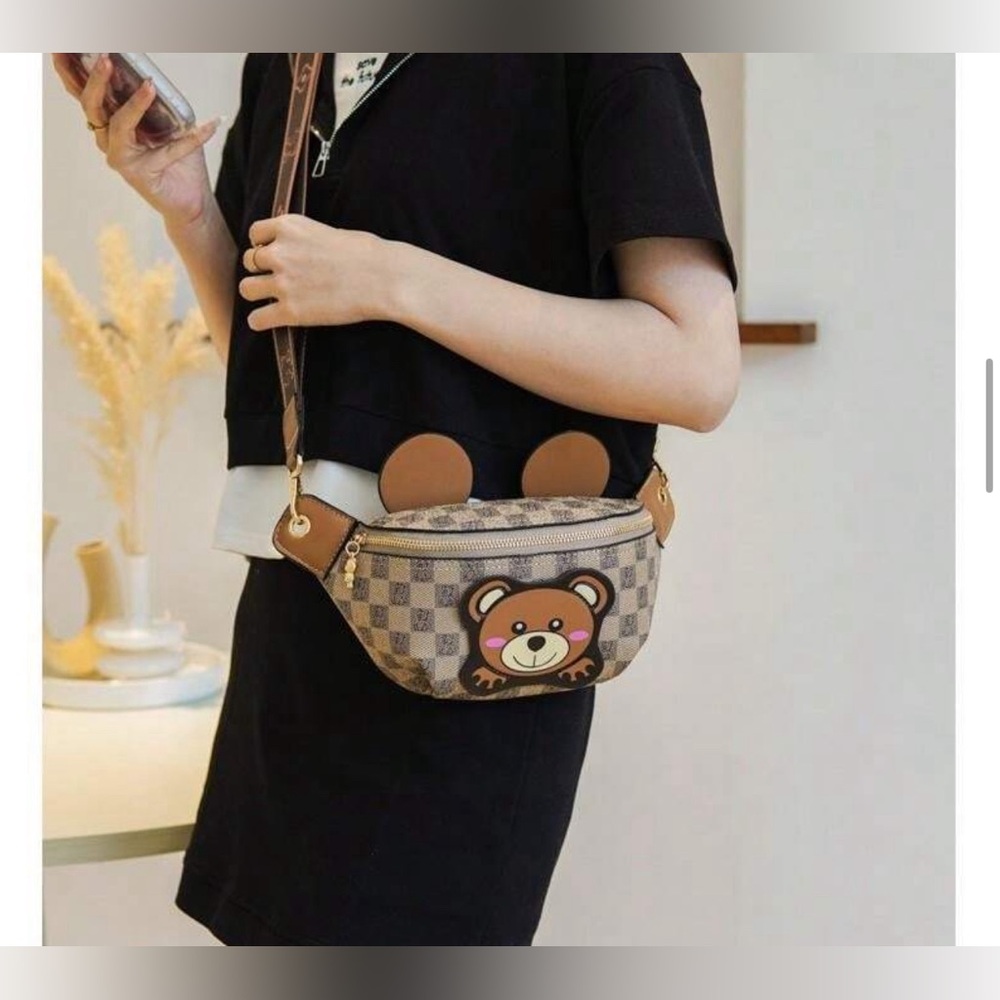 New Crossbody Bag, Fanny Pack - Picture 7 of 8